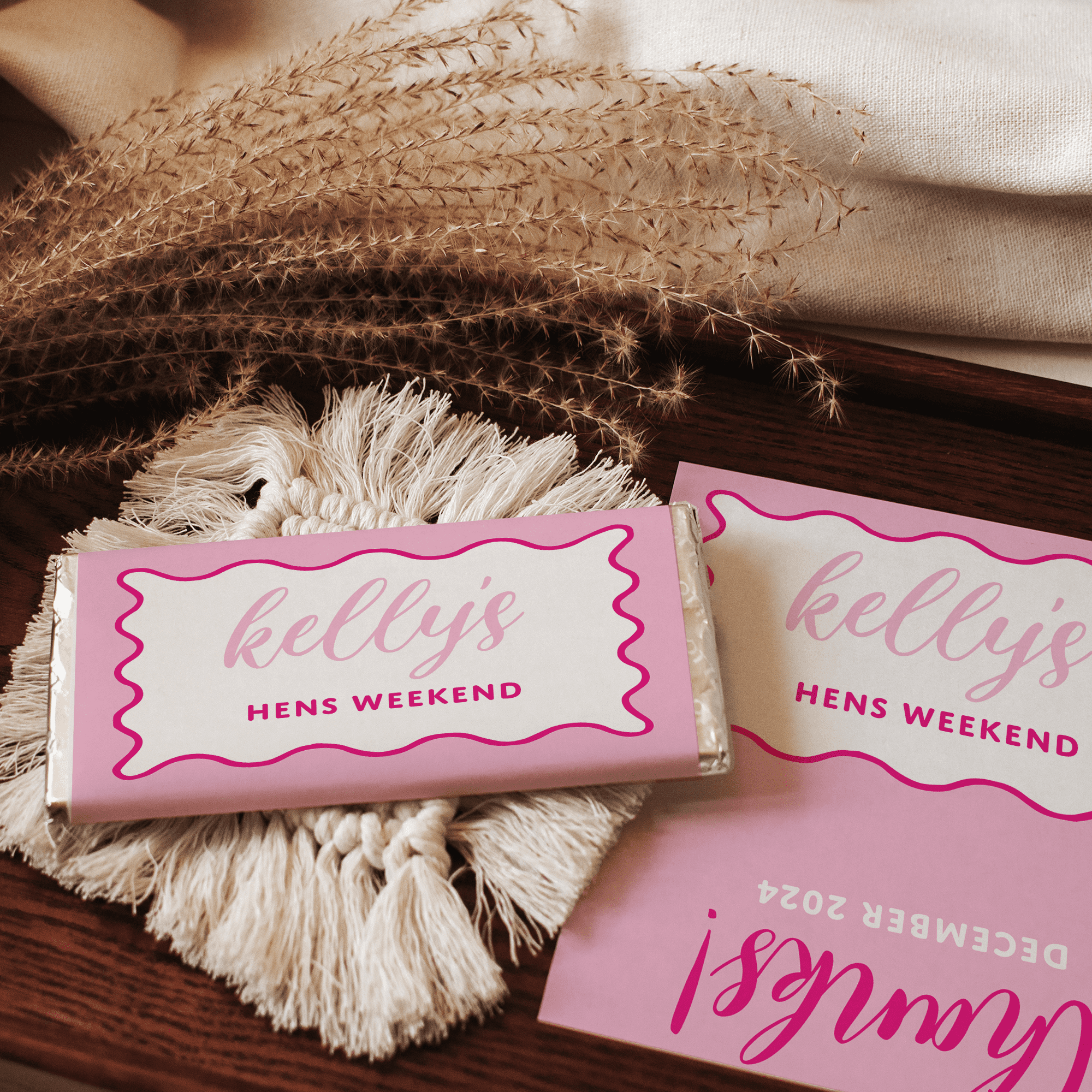 Wavy Love | Personalised Chocolate Bars